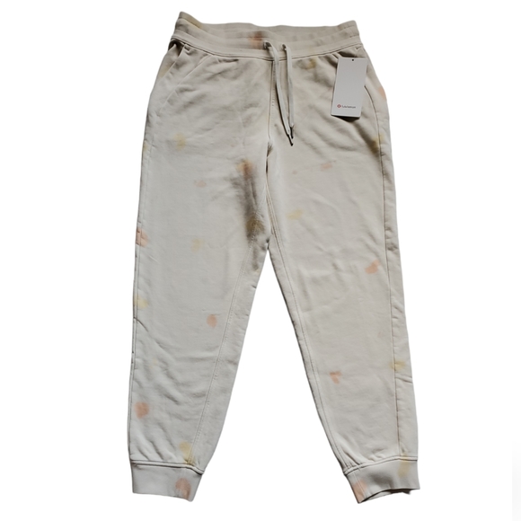 Lululemon Scuba High-Rise French Terry Jogger, 10 Cream Lemon Peach - Picture 6 of 12